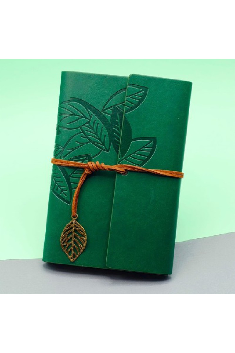 Yeşil Deri Kapaklı Yaprak Desenli Defter