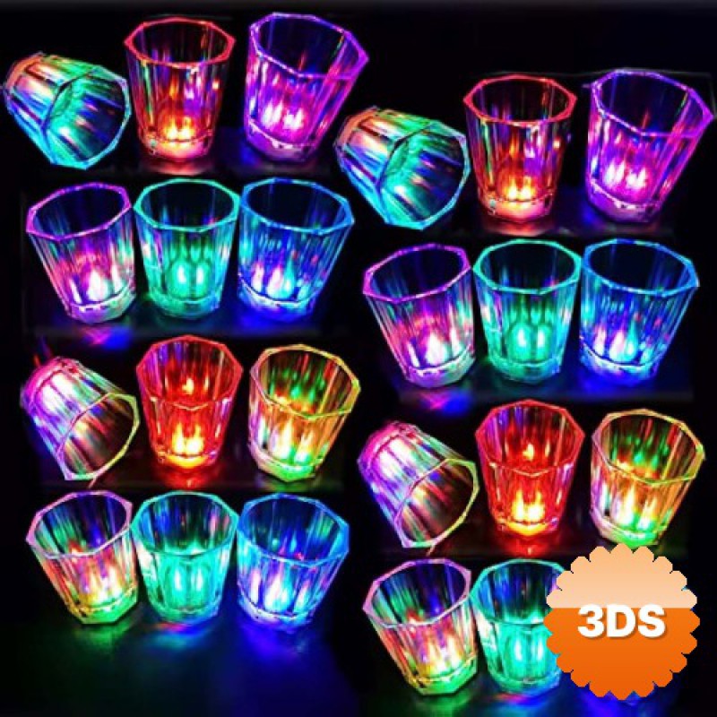 Renkli LED Parlayan Fiber Optik Glow Işıklı Bardak 5,5 x 5,5 cm