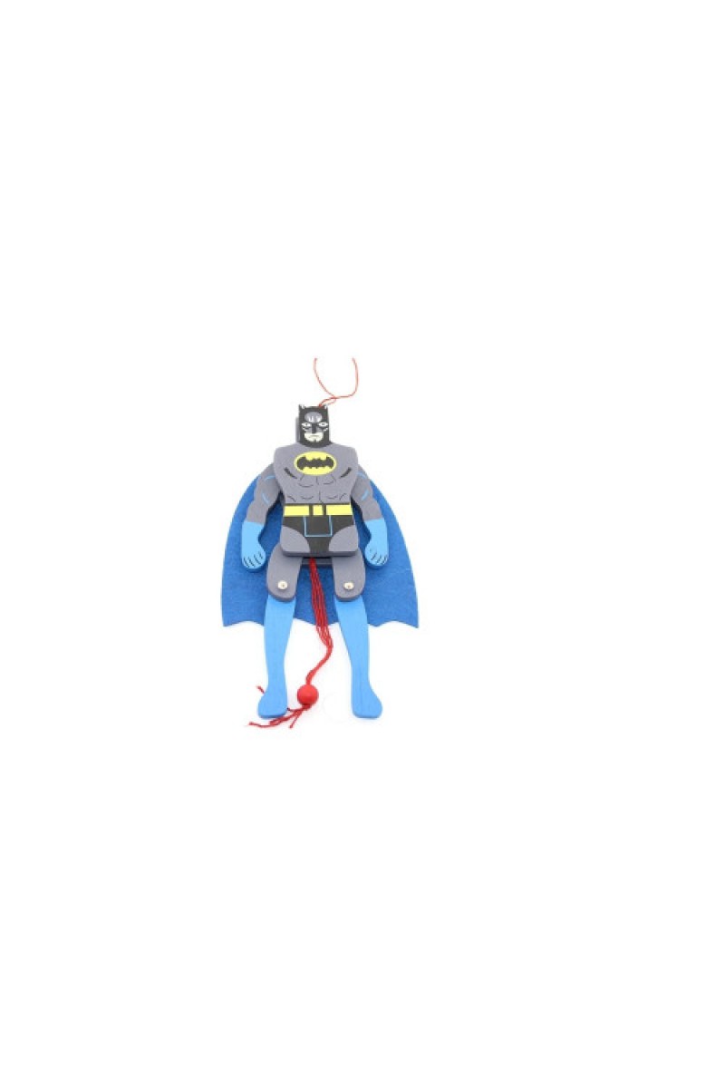 Ahşap Salanan Batman Figürü