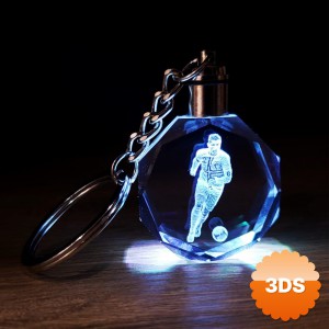 Futbolcu Tasarımlı Işıklı Kristal Anahtarlık 10 cm