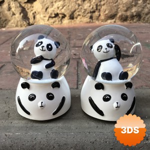 Büyük Boy Panda Kar Küresi Işıklı Müzikli 18x10x10 cm